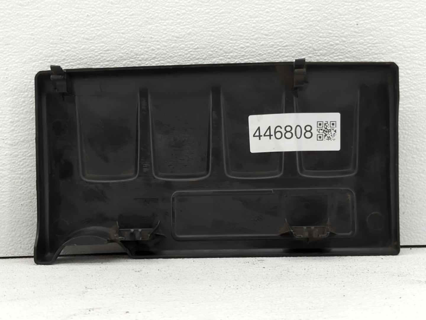 2011 Chevrolet Cruze Engine Cover - Oemusedautoparts1.com