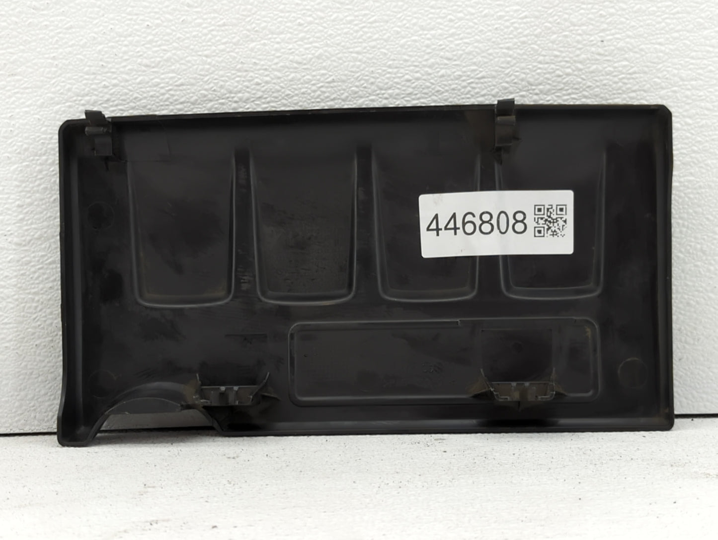 2011 Chevrolet Cruze Engine Cover - Oemusedautoparts1.com