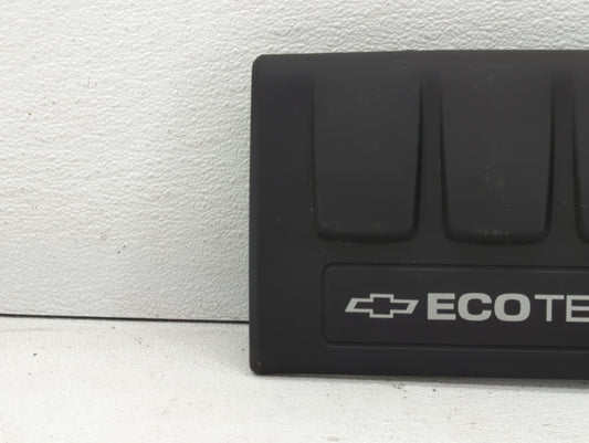 2011 Chevrolet Cruze Engine Cover