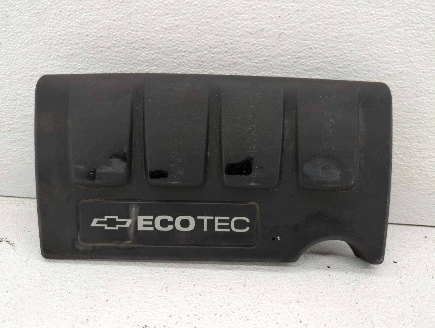 2011 Chevrolet Cruze Engine Cover - Oemusedautoparts1.com