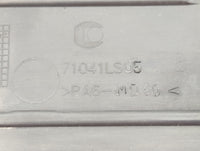 2011 Chevrolet Cruze Engine Cover - Oemusedautoparts1.com