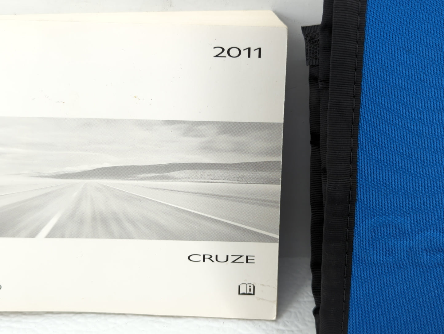 2011 Chevrolet Cruze Owners Manual Book Guide OEM Used Auto Parts - Oemusedautoparts1.com
