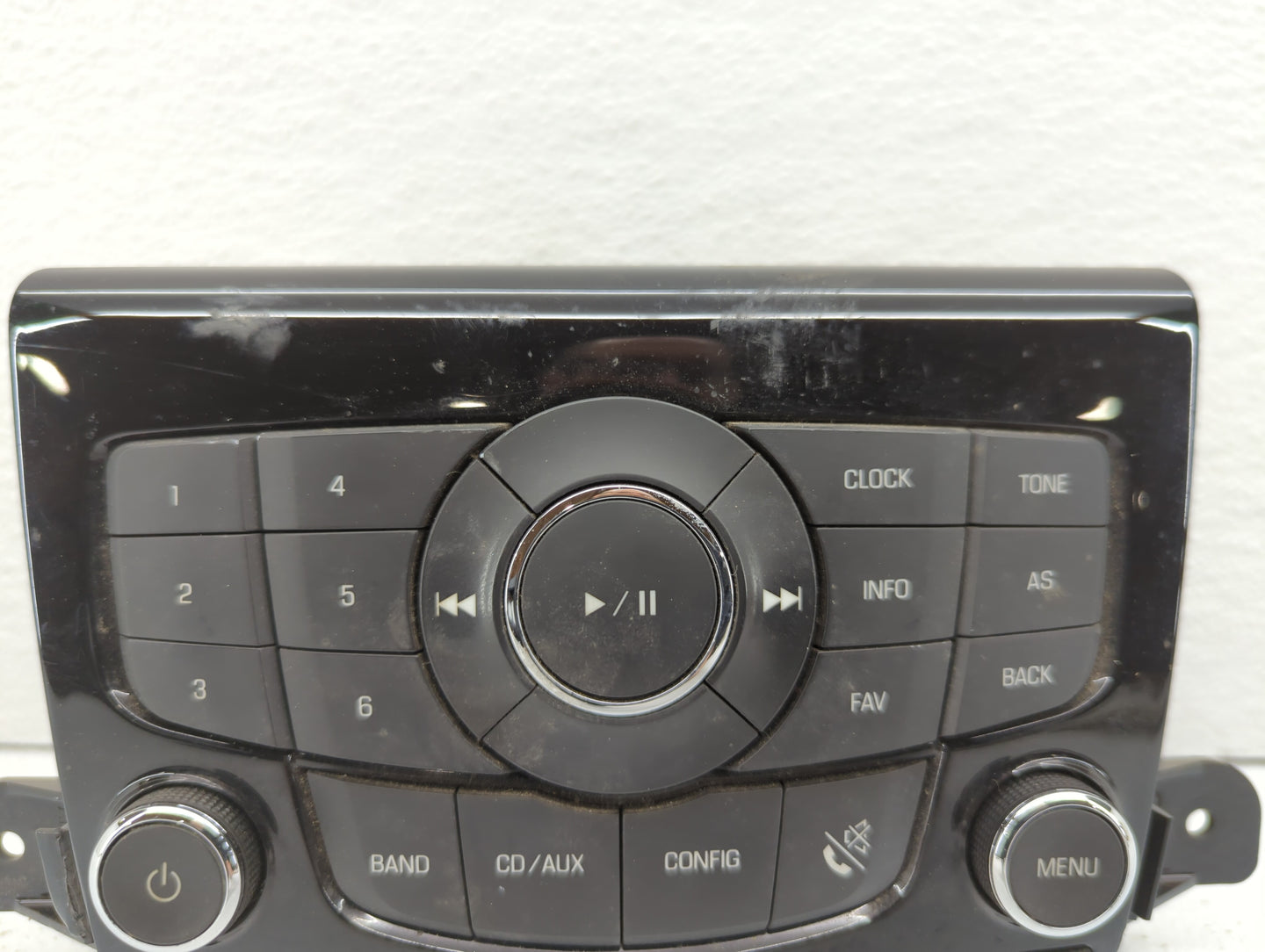 2011 Chevrolet Cruze Radio Control Panel - Oemusedautoparts1.com