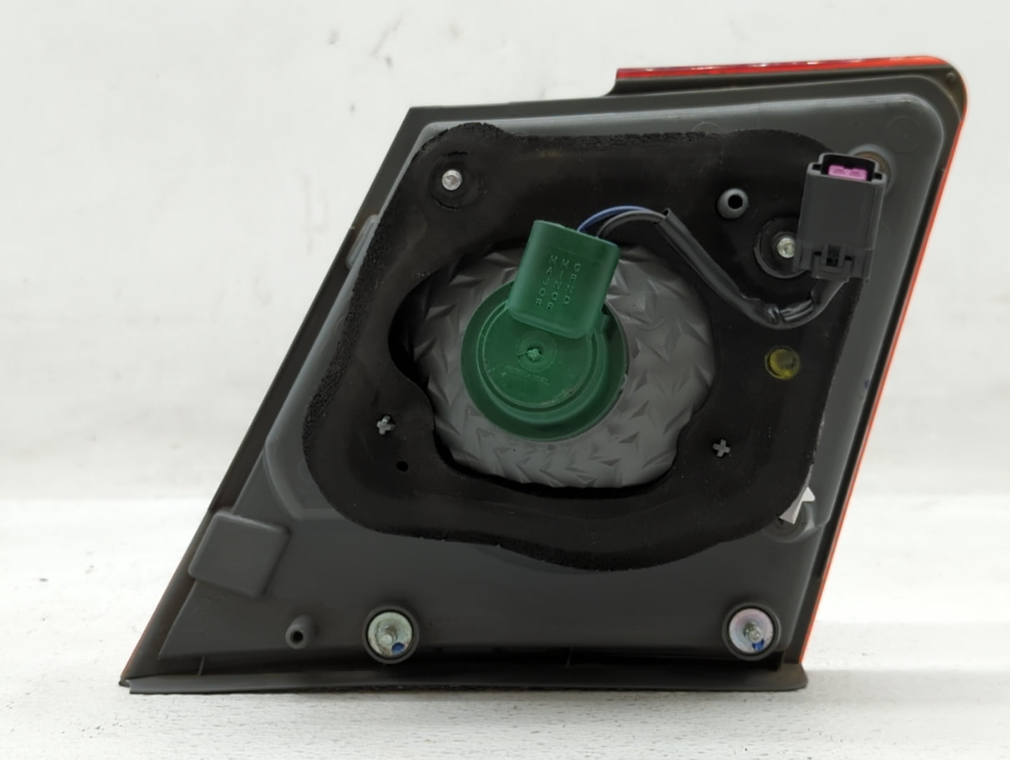 2011-2016 Chevrolet Cruze Tail Light Assembly Passenger Right OEM Fits Fits 2011 2012 2013 2014 2015 2016 OEM Used Auto Part