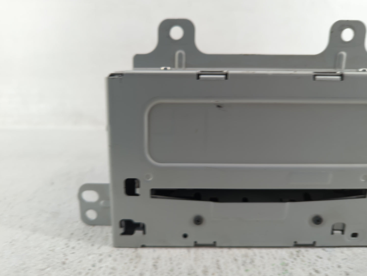 2011 Chevrolet Cruze Am Fm Cd Player Radio Receiver - Oemusedautoparts1.com