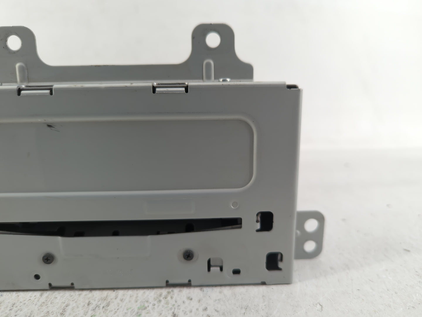 2011 Chevrolet Cruze Am Fm Cd Player Radio Receiver - Oemusedautoparts1.com