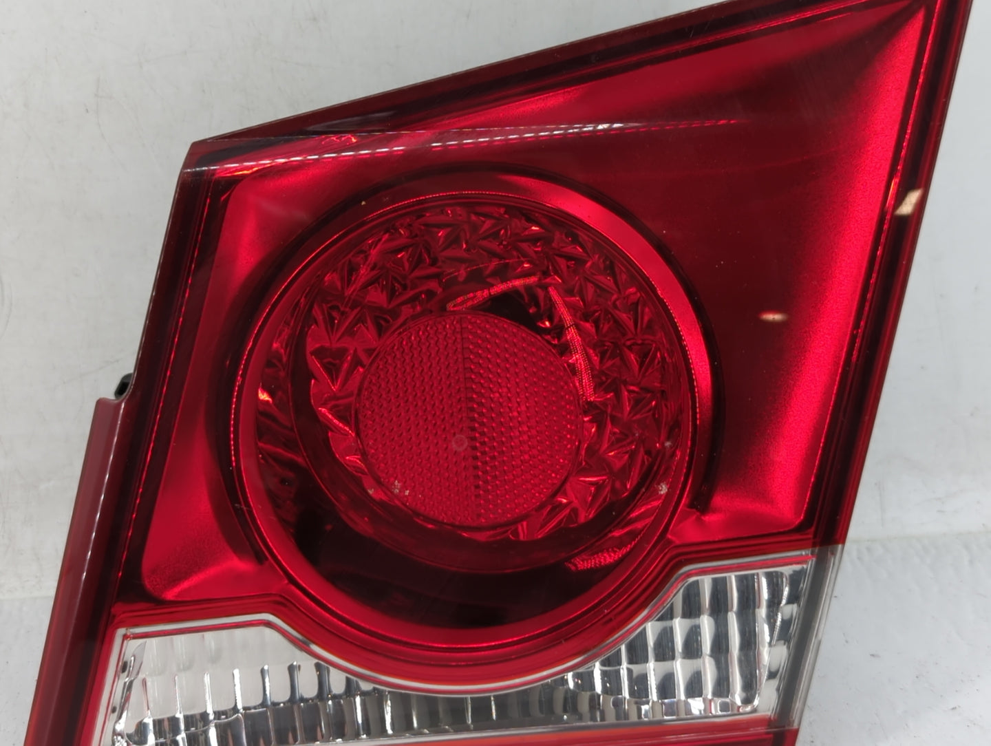 2011-2016 Chevrolet Cruze Tail Light Assembly Driver Left OEM P/N:2T 11 1P GM Fits Fits 2011 2012 2013 2014 2015 2016 OEM Us