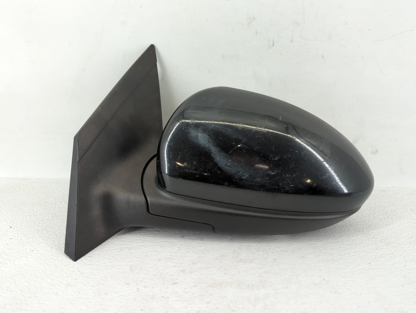 2011-2016 Chevrolet Cruze Driver Side View Mirror - Left Door Mirror OEM Used - Oemusedautoparts1.com