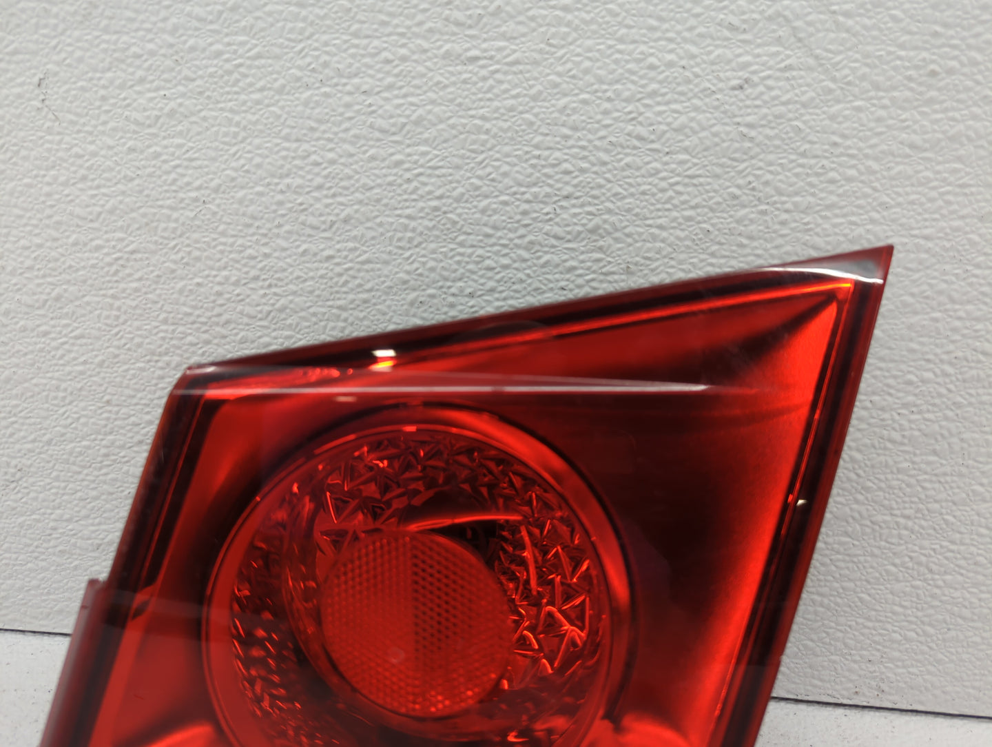 2011-2016 Chevrolet Cruze Tail Light Assembly Passenger Right OEM P/N:3057KLCP 2T 11 1P GM Fits Fits 2011 2012 2013 2014 201