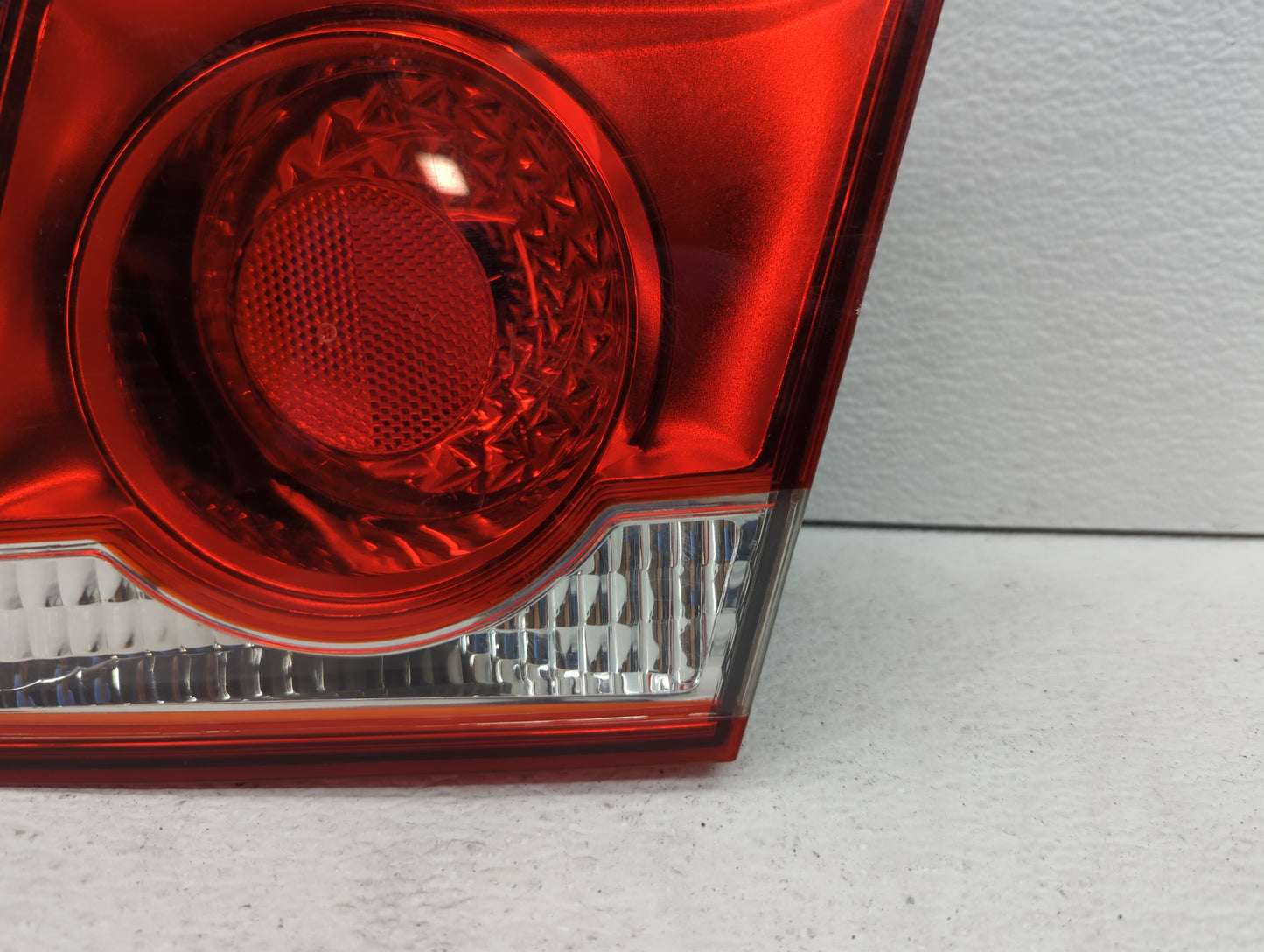 2011-2016 Chevrolet Cruze Tail Light Assembly Passenger Right OEM P/N:3057KLCP 2T 11 1P GM Fits Fits 2011 2012 2013 2014 201