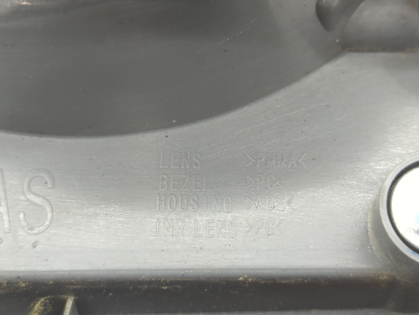 2011-2016 Chevrolet Cruze Tail Light Assembly Passenger Right OEM P/N:3057KLCP 2T 11 1P GM Fits Fits 2011 2012 2013 2014 201