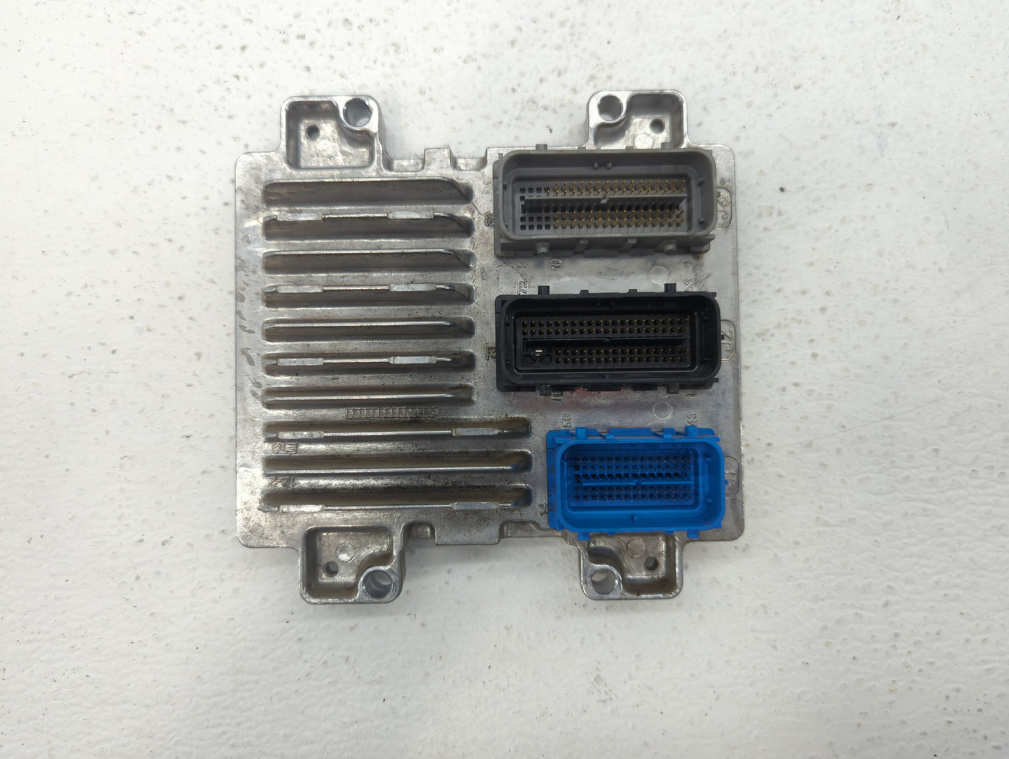 2011 Chevrolet Cruze PCM Engine Control Computer ECU ECM PCU OEM P/N:12642100 12645606, 12644081 Fits OEM Used Auto Parts - 