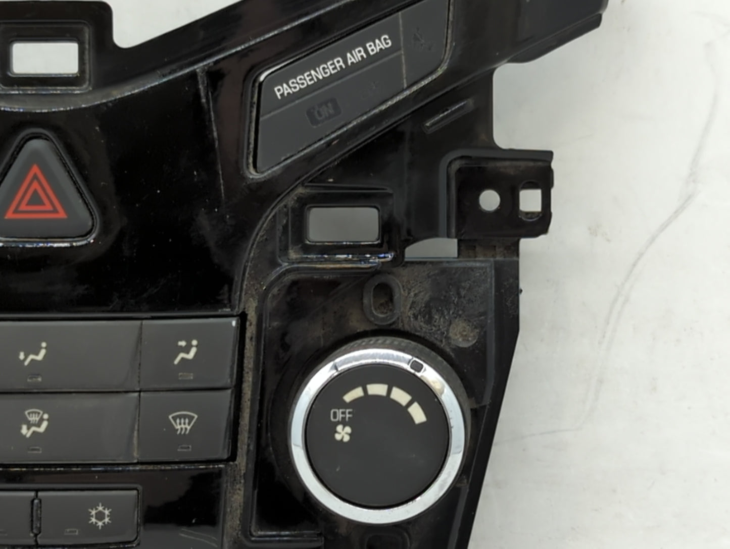 2011-2012 Chevrolet Cruze Climate Control Module Temperature AC/Heater Replacement P/N:95017054 Fits Fits 2011 2012 OEM Used