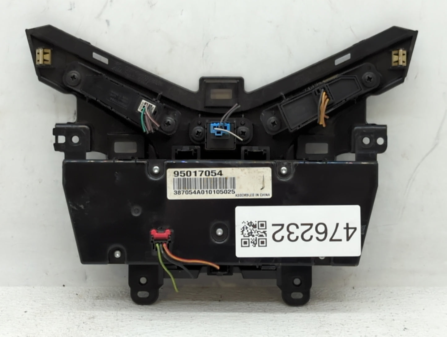 2011-2012 Chevrolet Cruze Climate Control Module Temperature AC/Heater Replacement P/N:95017054 Fits Fits 2011 2012 OEM Used