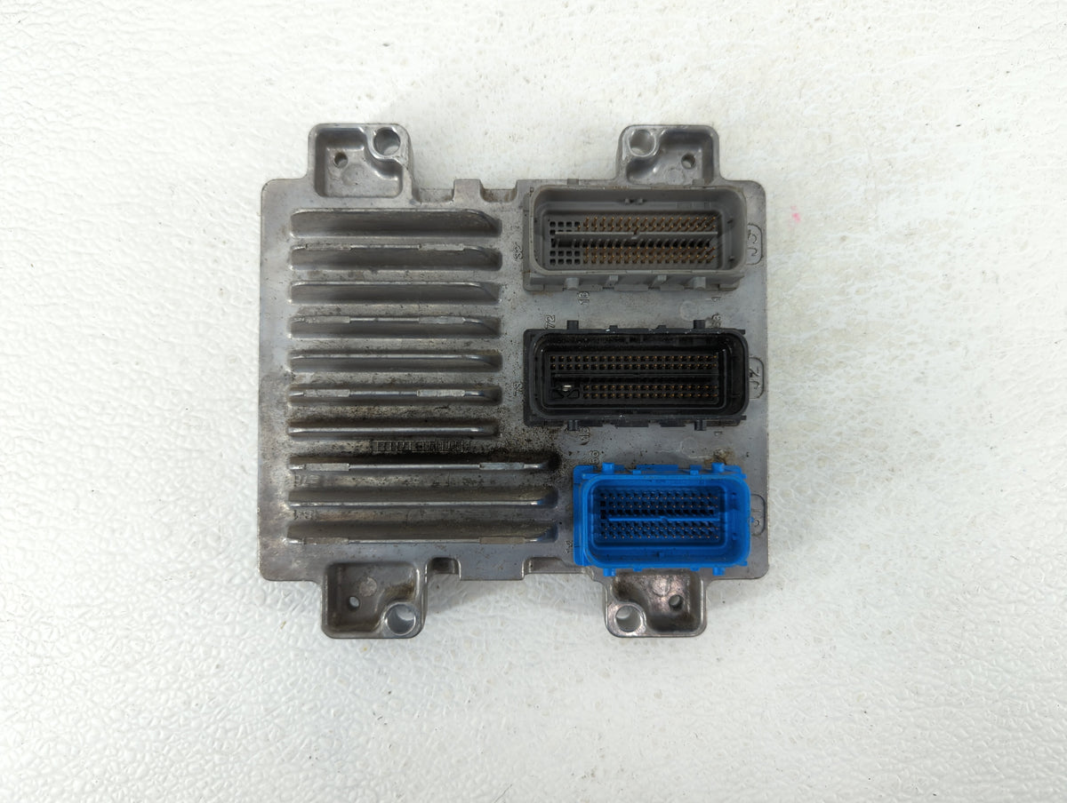 2011 Chevrolet Cruze PCM Engine Control Computer ECU ECM PCU OEM P/N:12642100 12645606, 12644081 OEM Used Auto Parts - Oemus