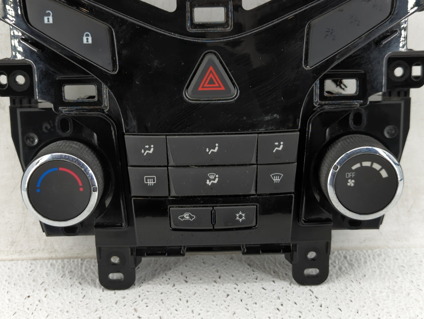 2011-2012 Chevrolet Cruze Climate Control Module Temperature AC/Heater Replacement P/N:96983927 95017054 Fits Fits 2011 2012