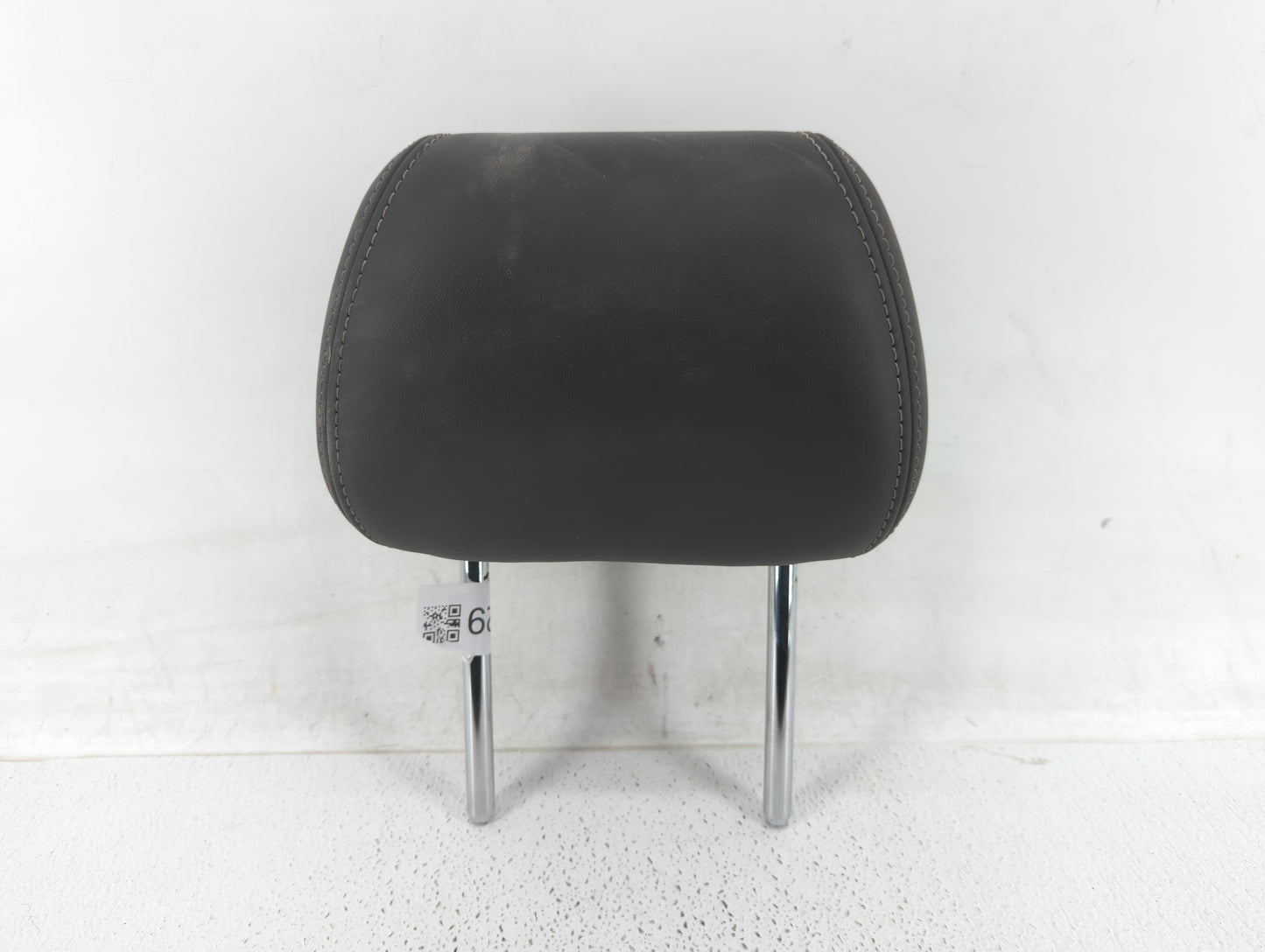 2011-2011 Chevrolet Cruze Headrest Head Rest Rear Seat Black - Oemusedautoparts1.com