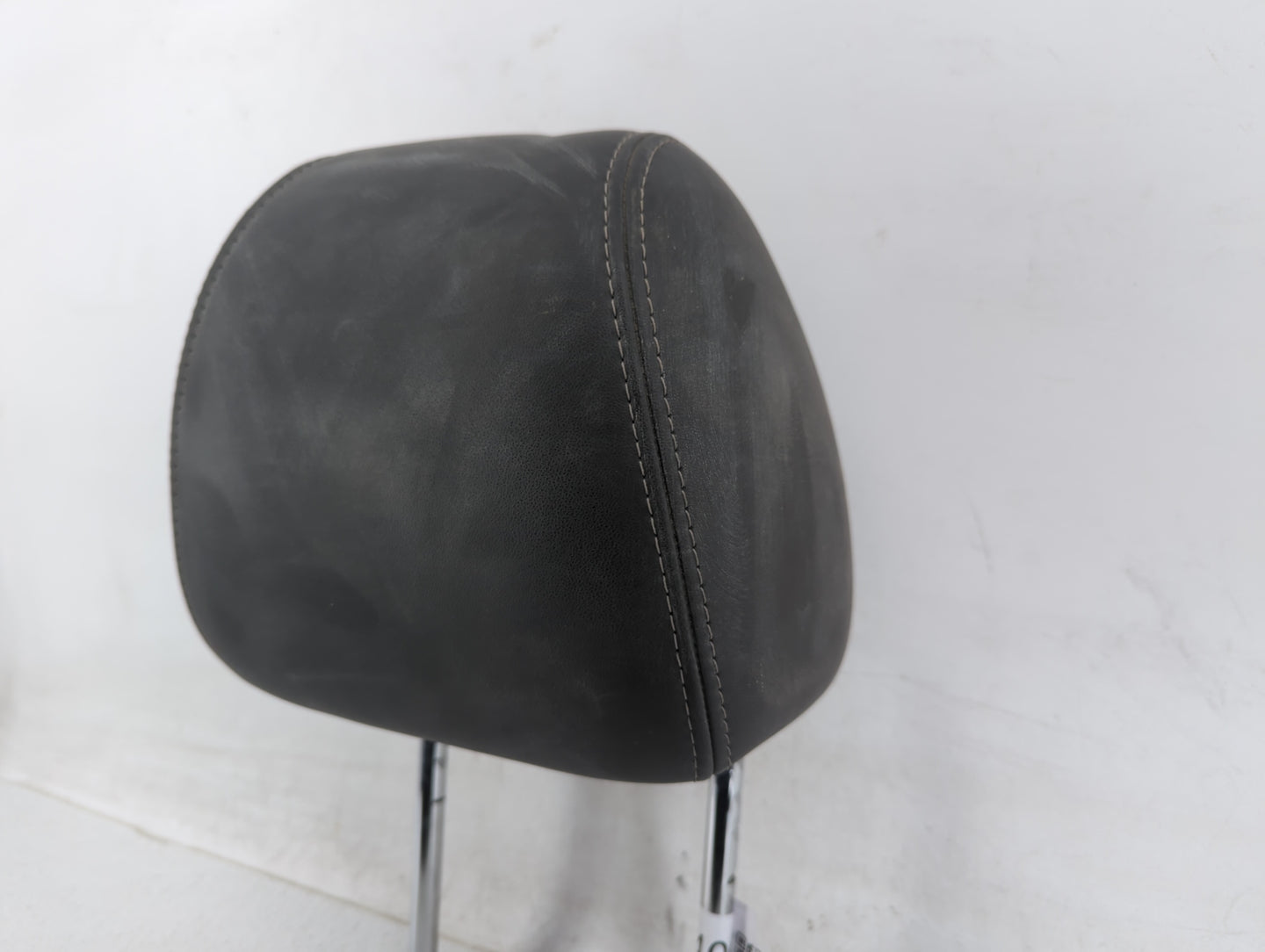 2011-2011 Chevrolet Cruze Headrest Head Rest Rear Seat Gray - Oemusedautoparts1.com