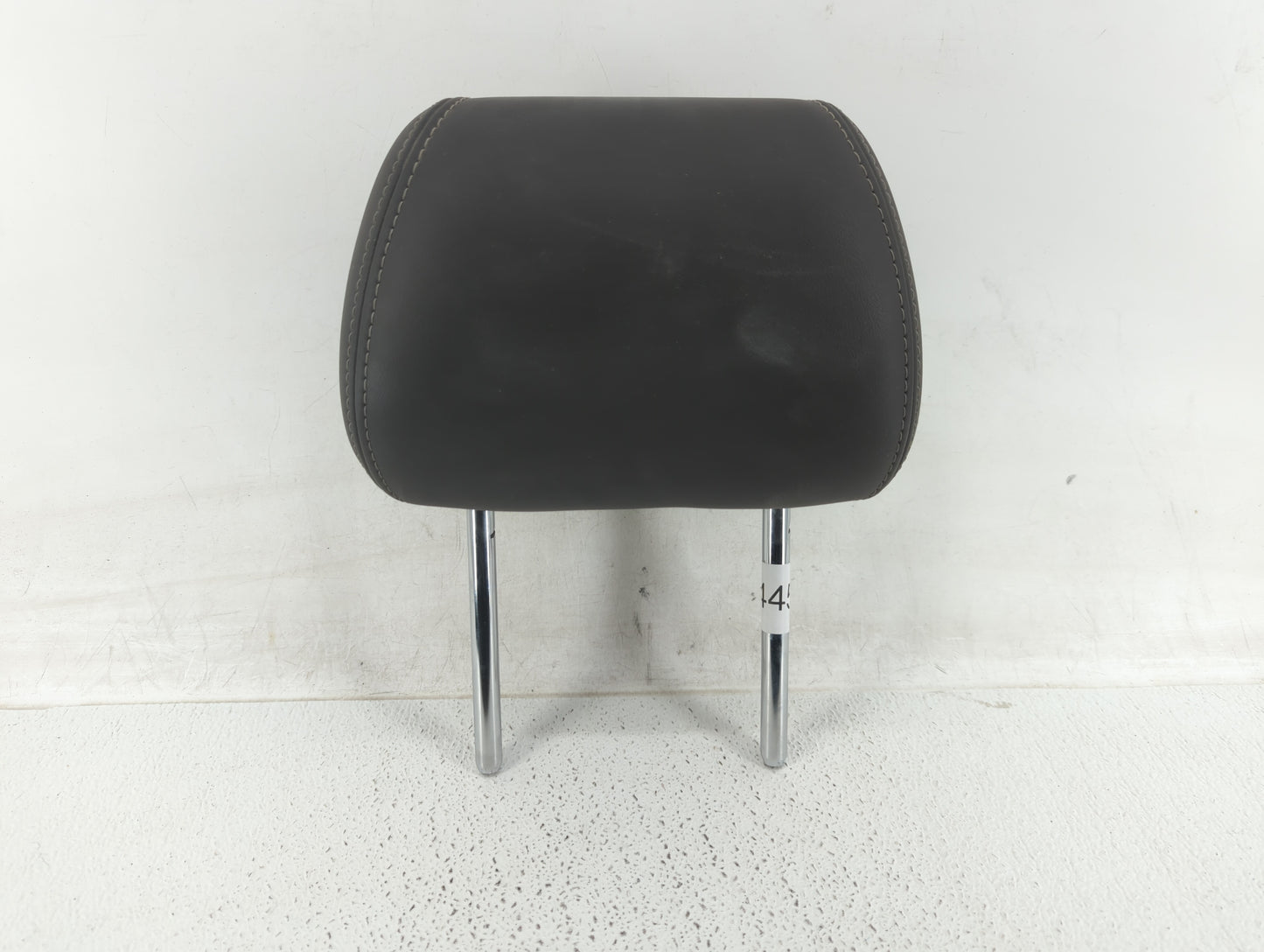 2011-2011 Chevrolet Cruze Headrest Head Rest Rear Seat Black - Oemusedautoparts1.com