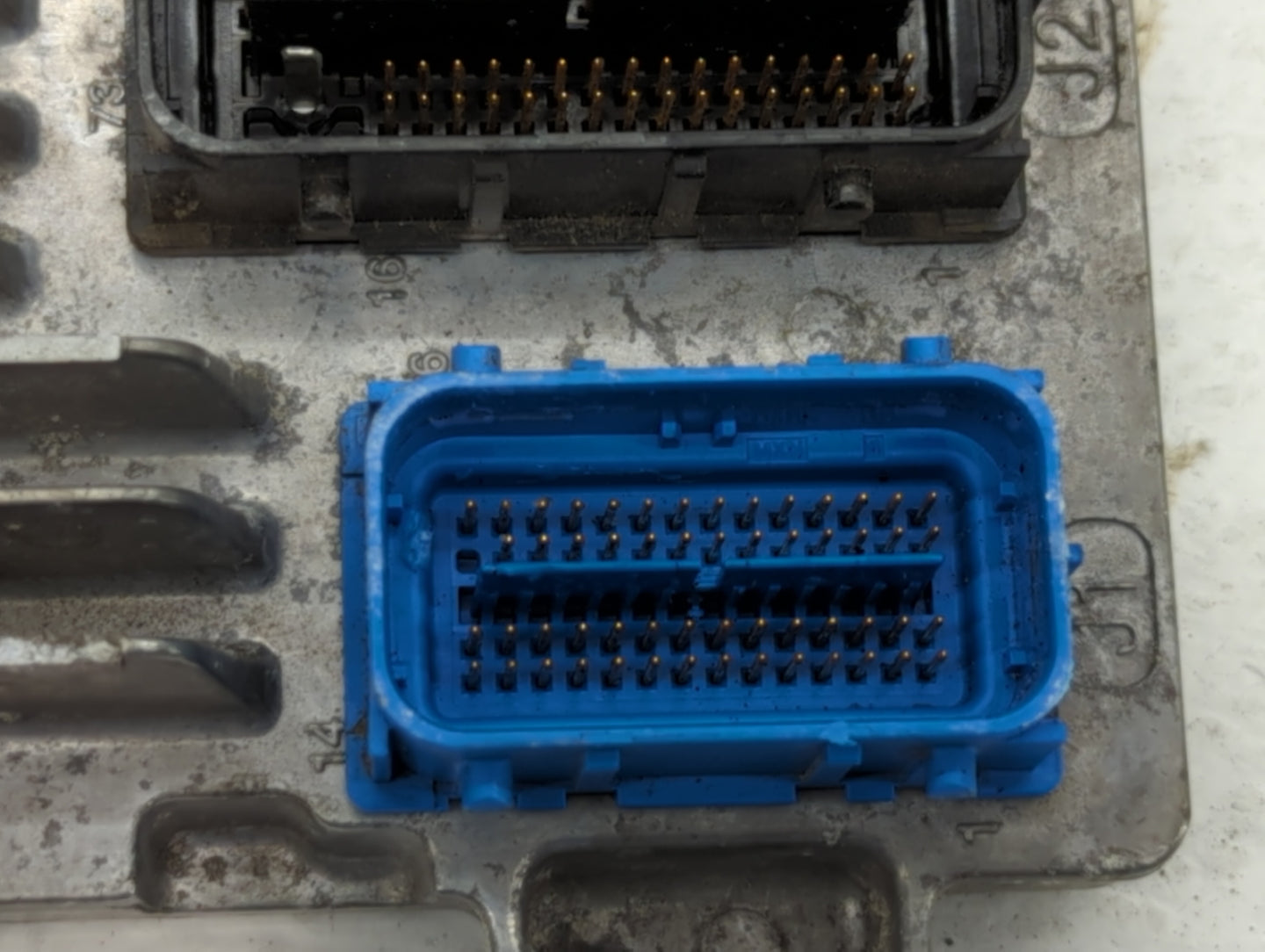 2011 Chevrolet Cruze PCM Engine Control Computer ECU ECM PCU OEM P/N:12642100 12645606, 12644081 Fits OEM Used Auto Parts - 