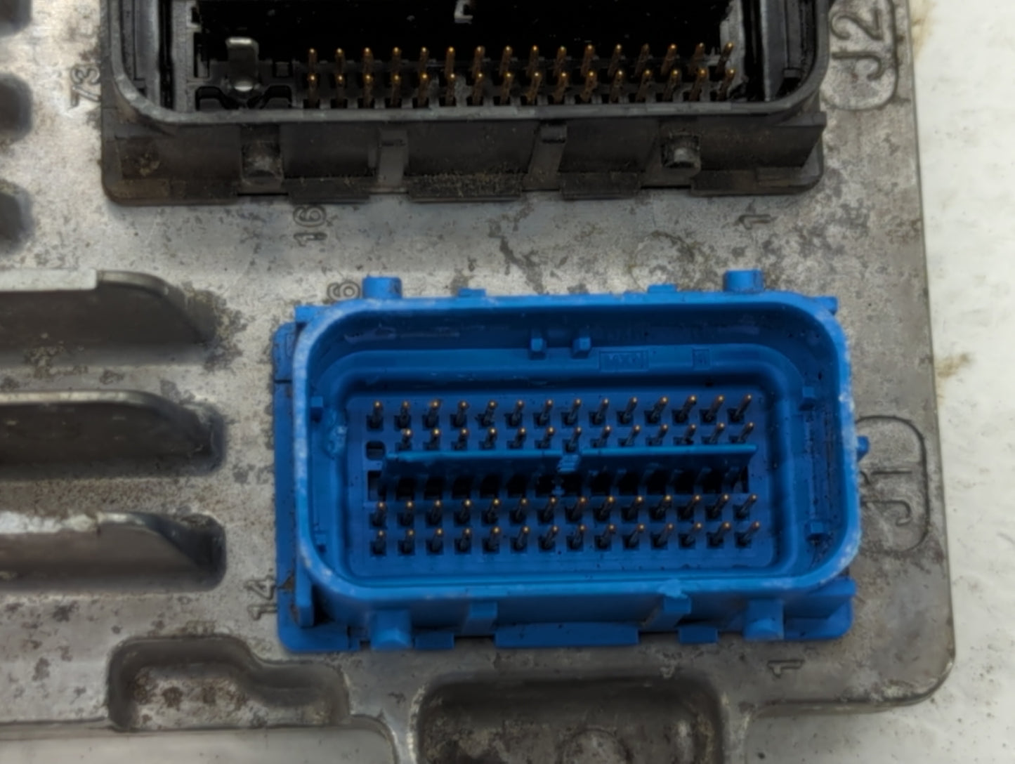 2011 Chevrolet Cruze PCM Engine Control Computer ECU ECM PCU OEM P/N:12642100 12645606, 12644081 Fits OEM Used Auto Parts - 