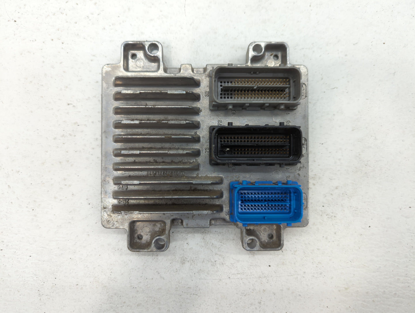 2011 Chevrolet Cruze PCM Engine Control Computer ECU ECM PCU OEM P/N:12642100 12645606, 12644081 Fits OEM Used Auto Parts - 