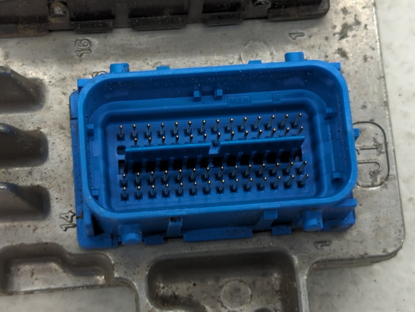 2011 Chevrolet Cruze PCM Engine Control Computer ECU ECM PCU OEM P/N:12642100 12645606, 12644081 Fits OEM Used Auto Parts - 