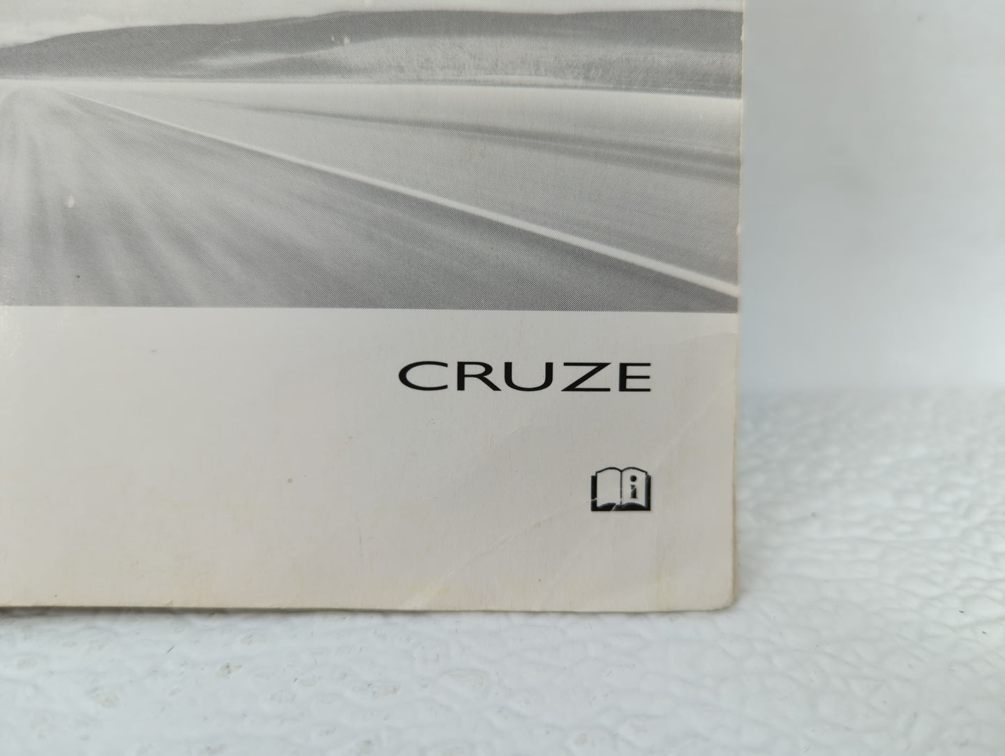 2011 Chevrolet Cruze Owners Manual Book Guide OEM Used Auto Parts - Oemusedautoparts1.com