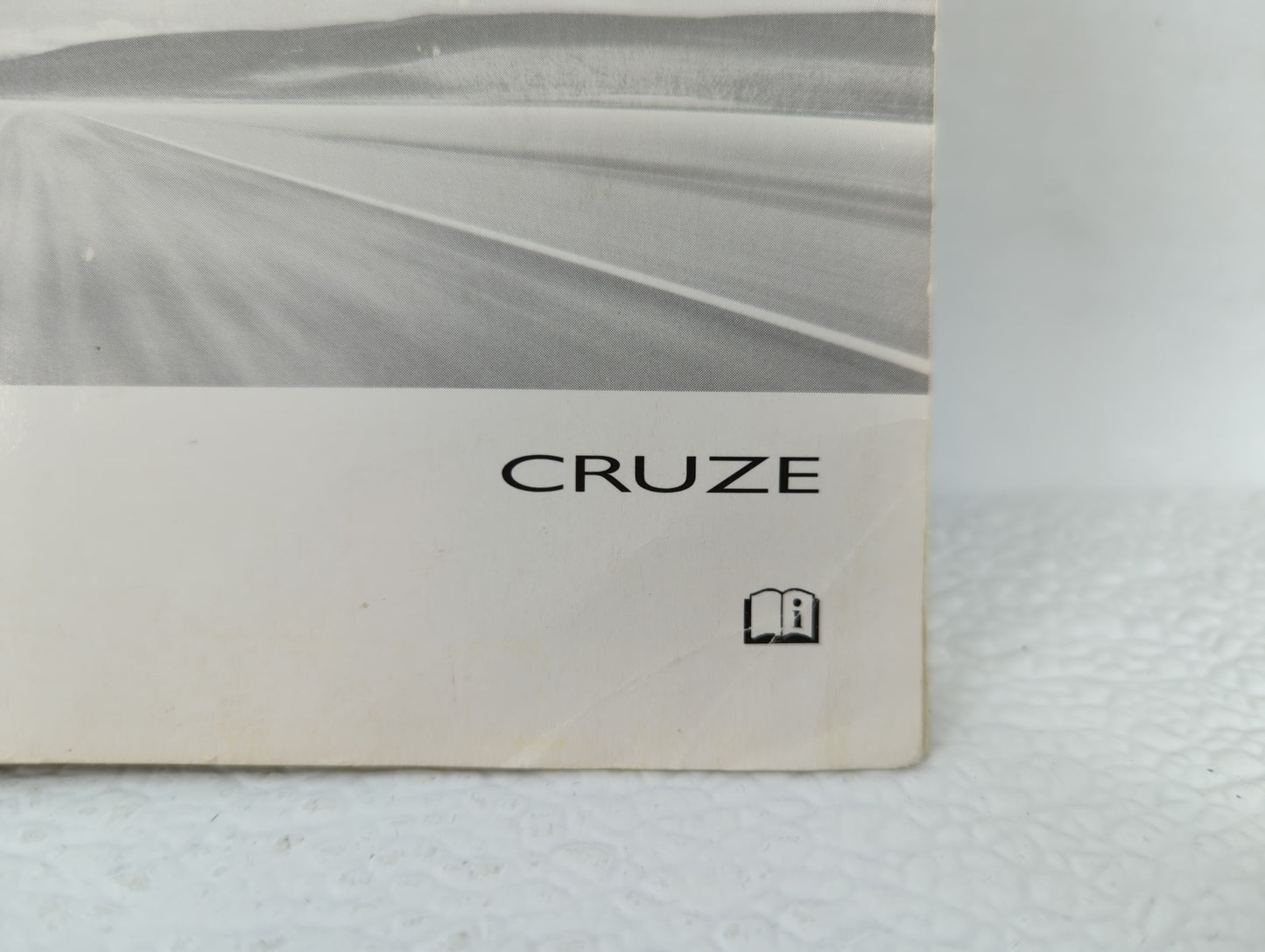 2011 Chevrolet Cruze Owners Manual Book Guide OEM Used Auto Parts - Oemusedautoparts1.com