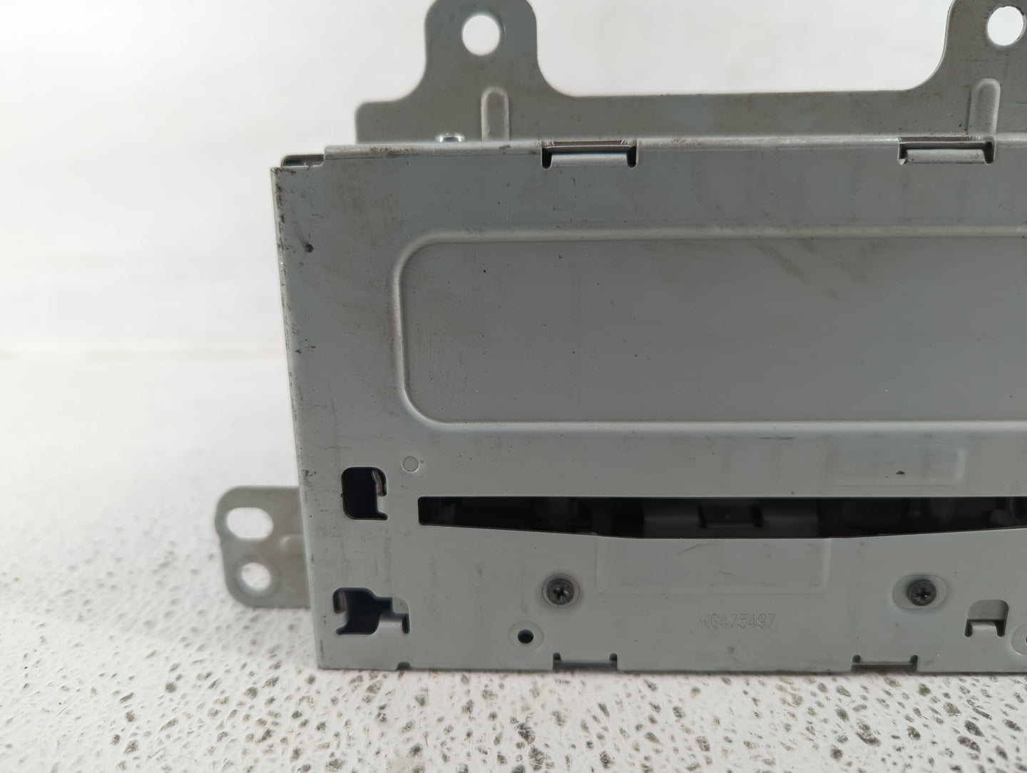 2011-2012 Chevrolet Cruze Radio AM FM Cd Player Receiver Replacement P/N:20983517 22870782, 95914367 Fits Fits 2010 2011 201