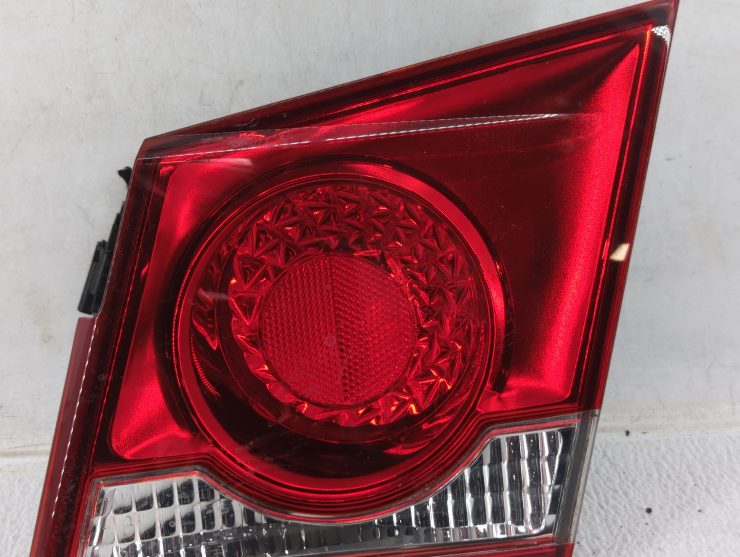 2011-2016 Chevrolet Cruze Tail Light Assembly Passenger Right OEM Fits Fits 2011 2012 2013 2014 2015 2016 OEM Used Auto Part