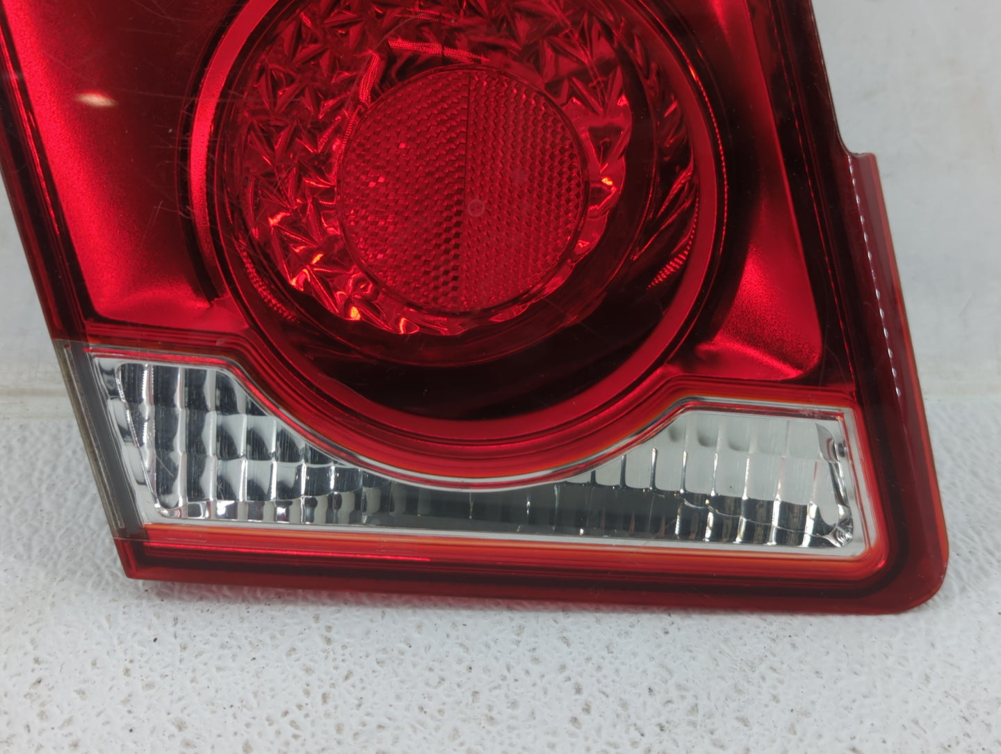 2011-2016 Chevrolet Cruze Tail Light Assembly Driver Left OEM Fits Fits 2011 2012 2013 2014 2015 2016 OEM Used Auto Parts - 