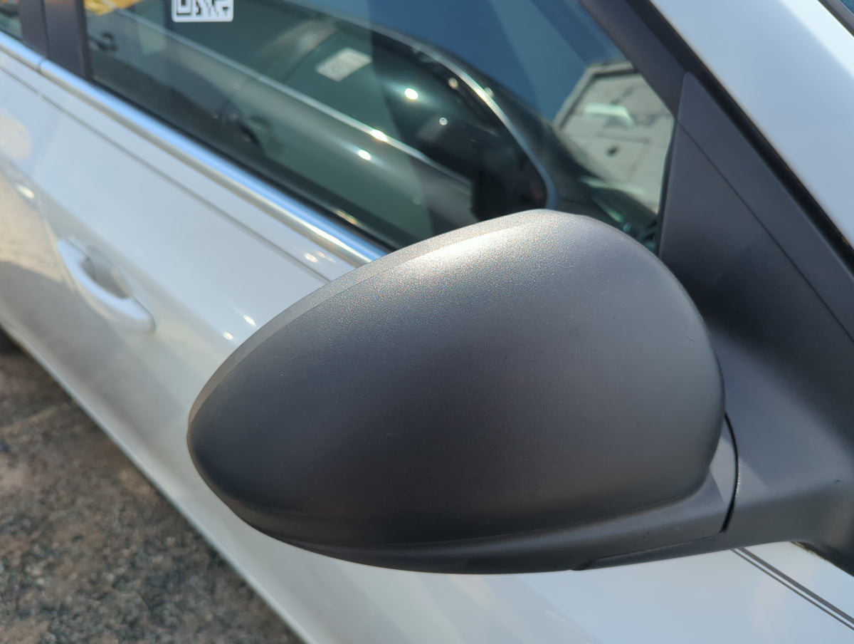 2011-2014 Chevrolet Cruze Passenger Side View Mirror - Right Door Mirror OEM Used - Oemusedautoparts1.com