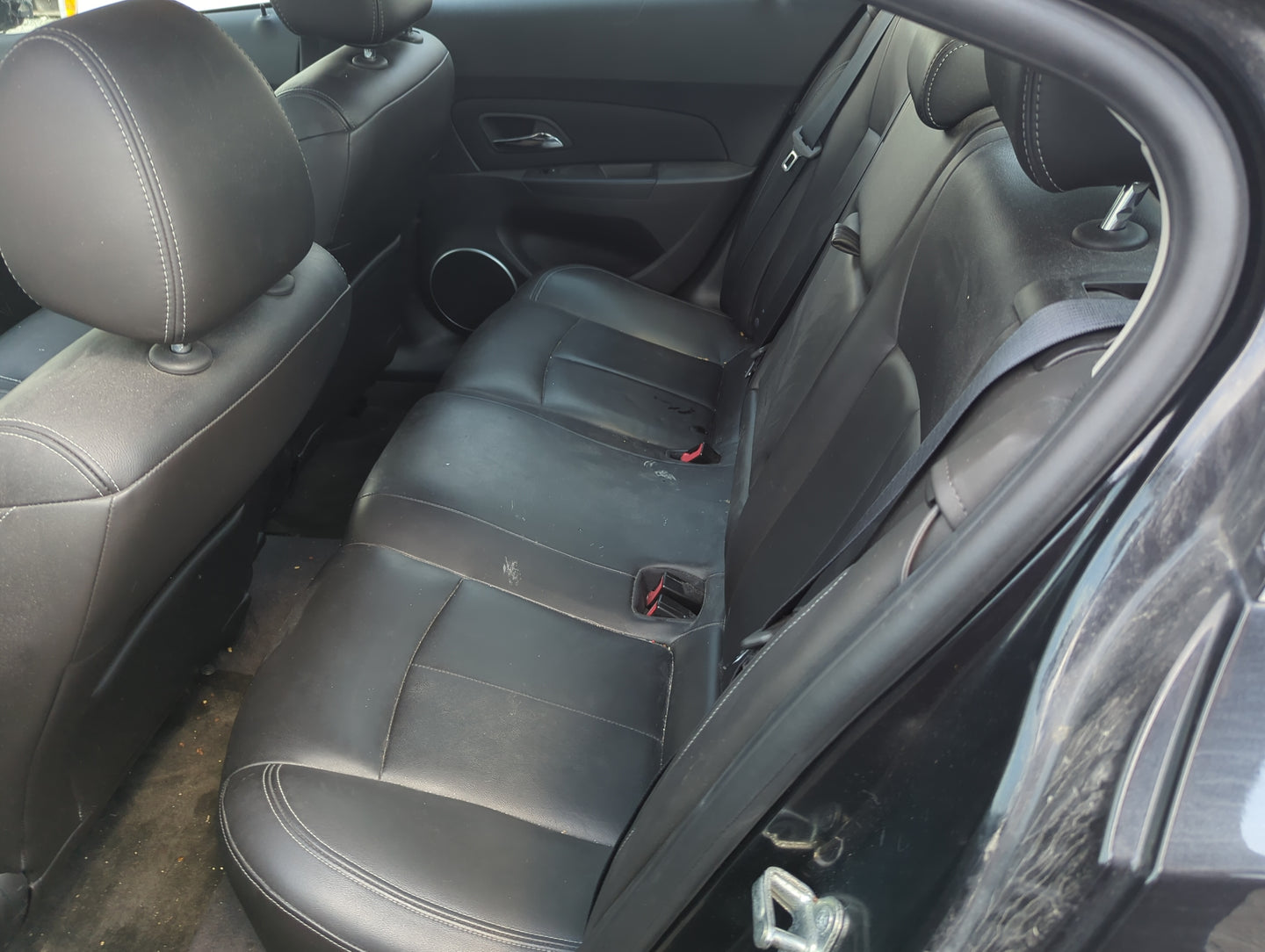 2011-2012 Chevrolet Cruze Driver Rear Door Oem 5012622 - Oemusedautoparts1.com