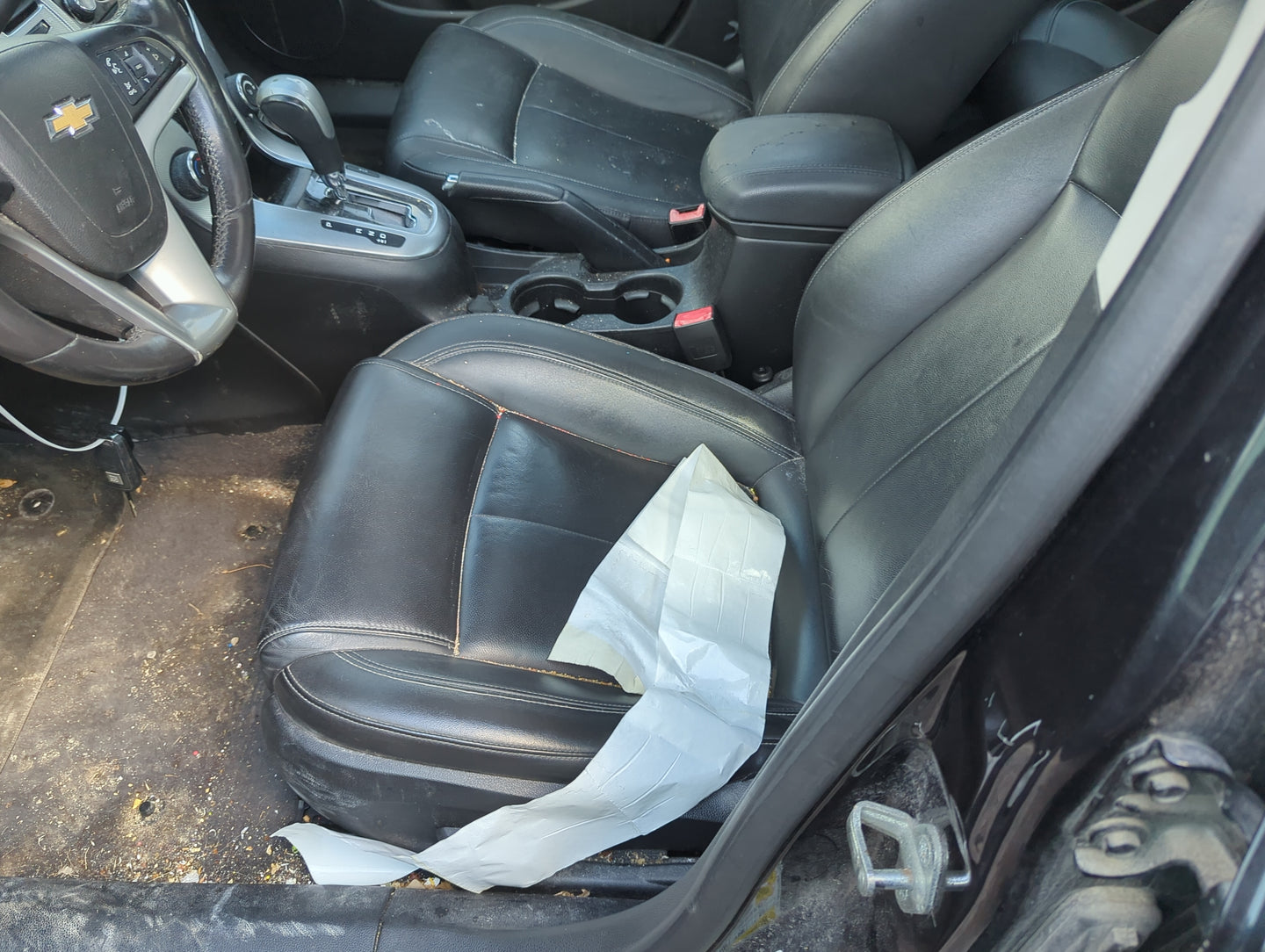 2011-2011 Chevrolet Cruze Driver Front Seat Oem 5012629 - Oemusedautoparts1.com