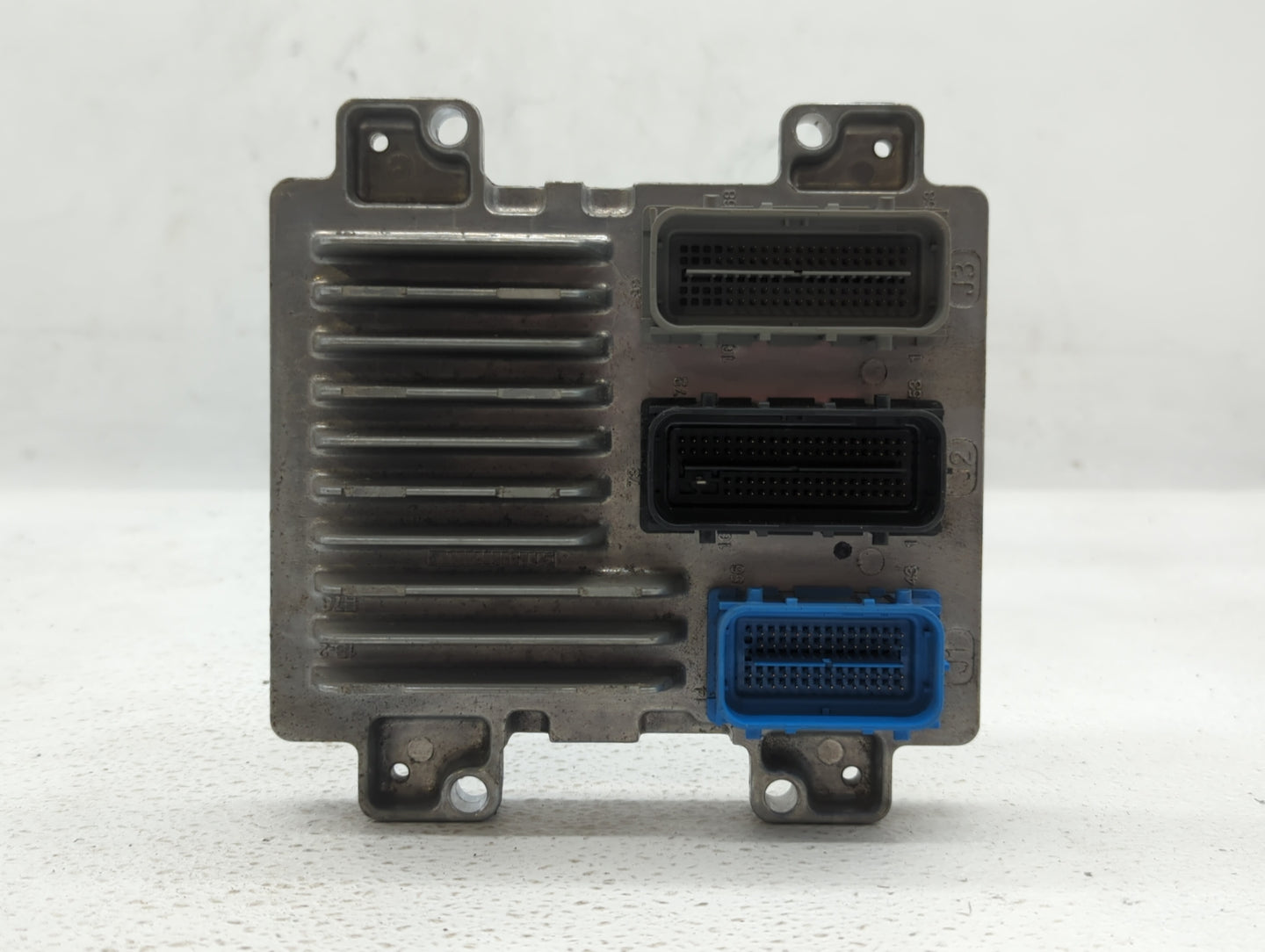 2011 Chevrolet Cruze PCM Engine Control Computer ECU ECM PCU OEM P/N:12642100 12645606, 12644081 Fits OEM Used Auto Parts - 