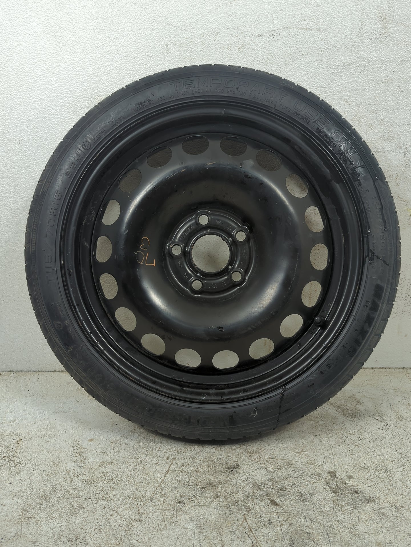 2011-2016 Chevrolet Cruze Spare Donut Tire Wheel Rim Oem 5036371 - Oemusedautoparts1.com