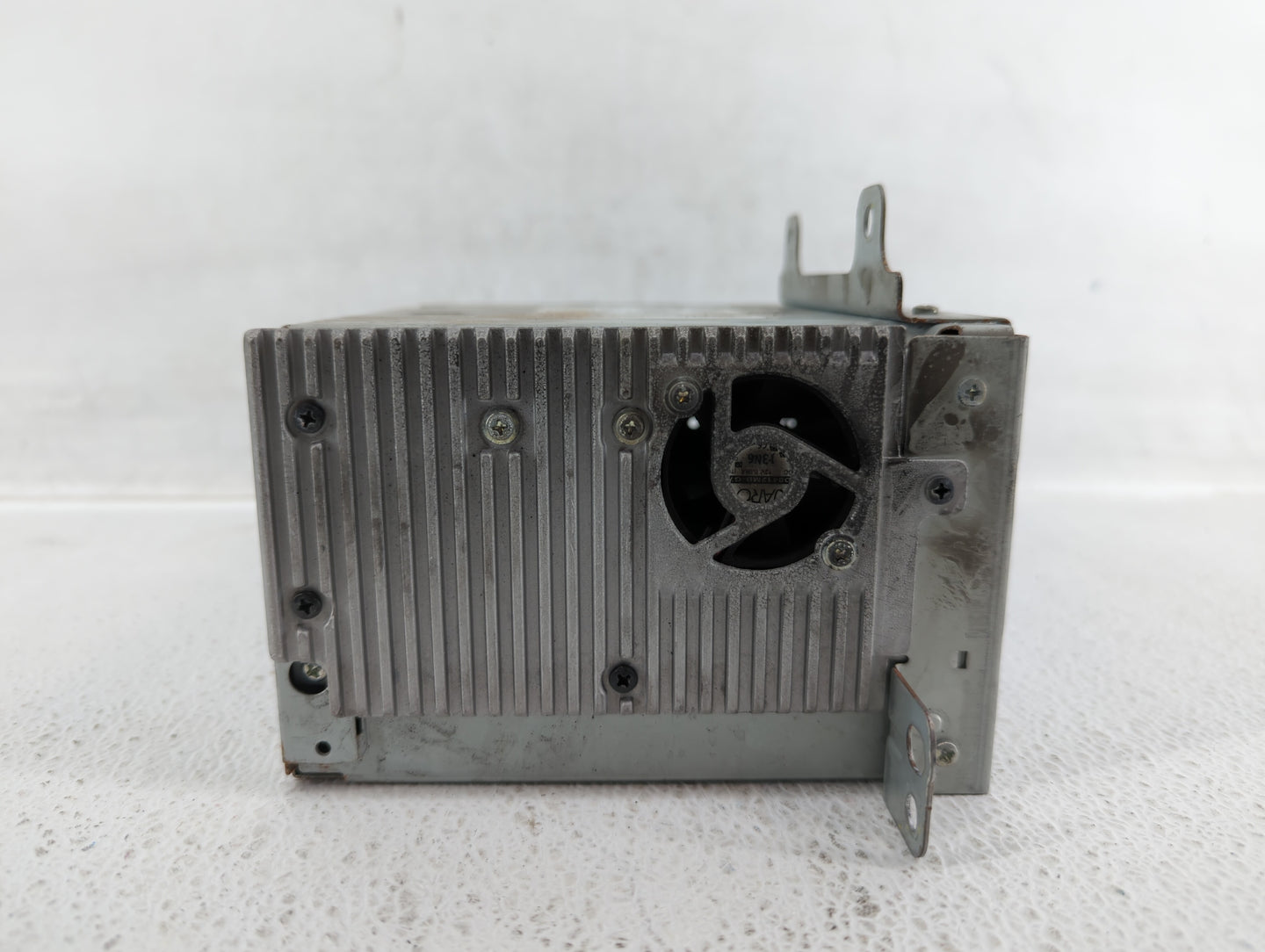 2011-2012 Chevrolet Cruze Radio AM FM Cd Player Receiver Replacement P/N:22815634 Fits Fits 2010 2011 2012 OEM Used Auto Par