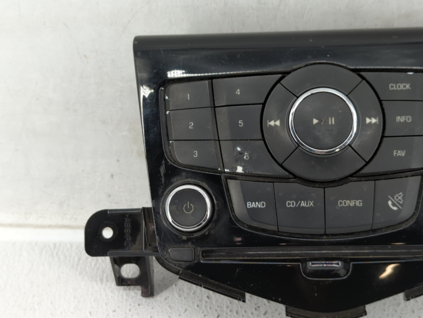 2011 Chevrolet Cruze Radio Control Panel - Oemusedautoparts1.com