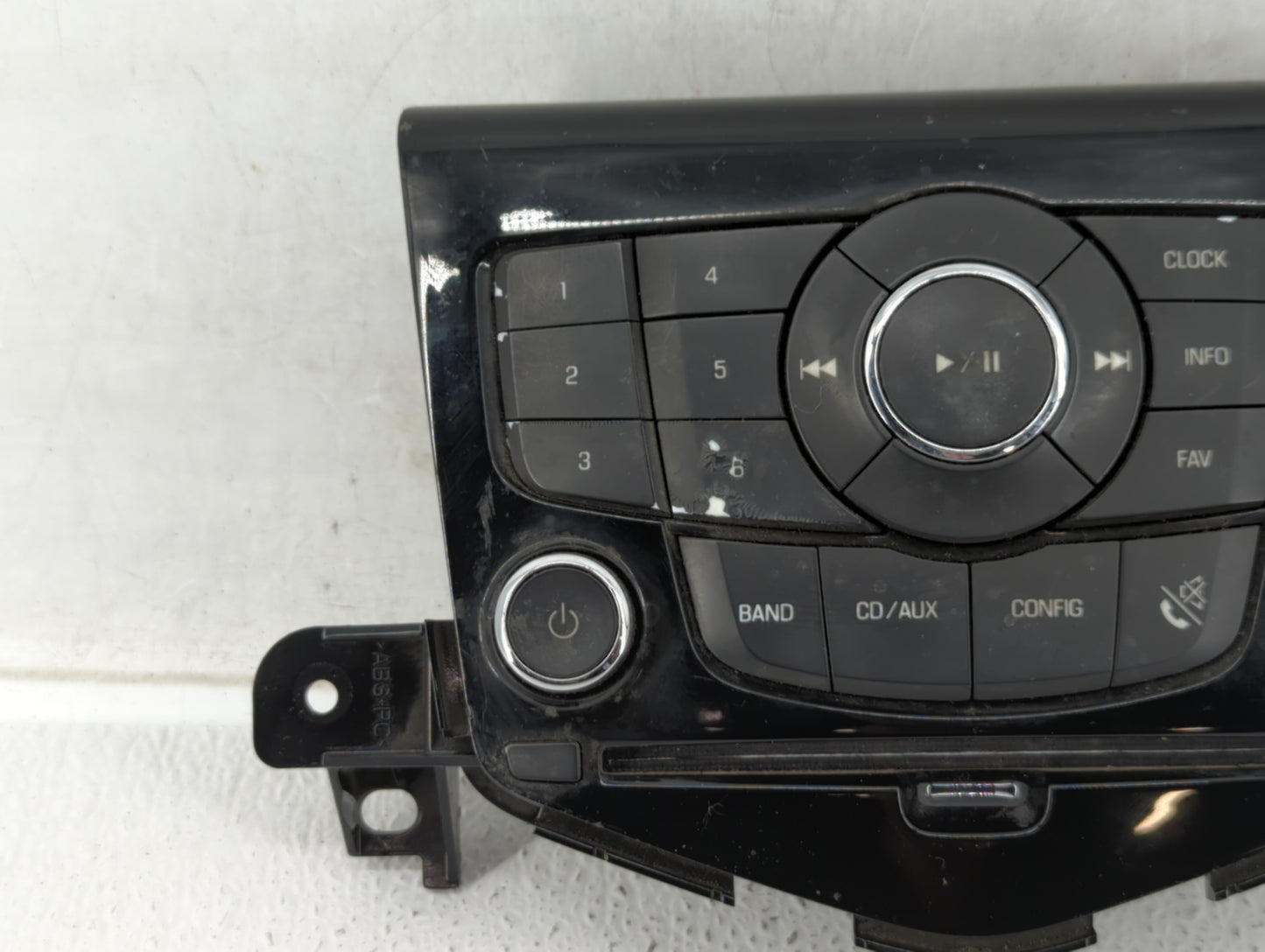 2011 Chevrolet Cruze Radio Control Panel - Oemusedautoparts1.com