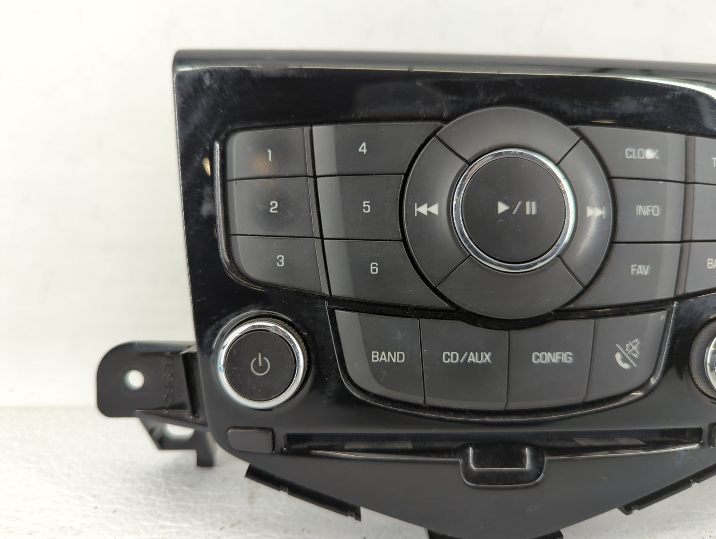 2011 Chevrolet Cruze Radio Control Panel 509852 - Oemusedautoparts1.com