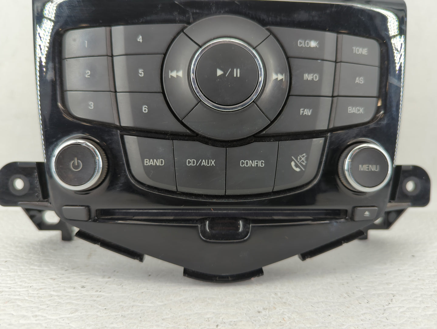 2011 Chevrolet Cruze Radio Control Panel 509852 - Oemusedautoparts1.com