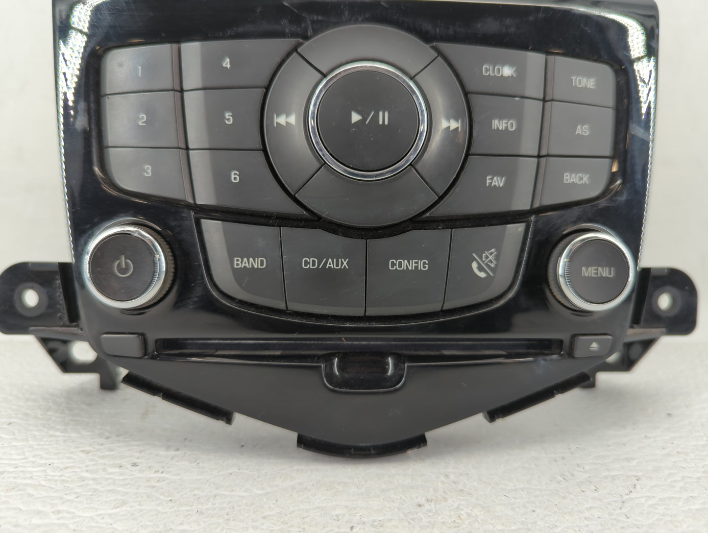 2011 Chevrolet Cruze Radio Control Panel 509852 - Oemusedautoparts1.com