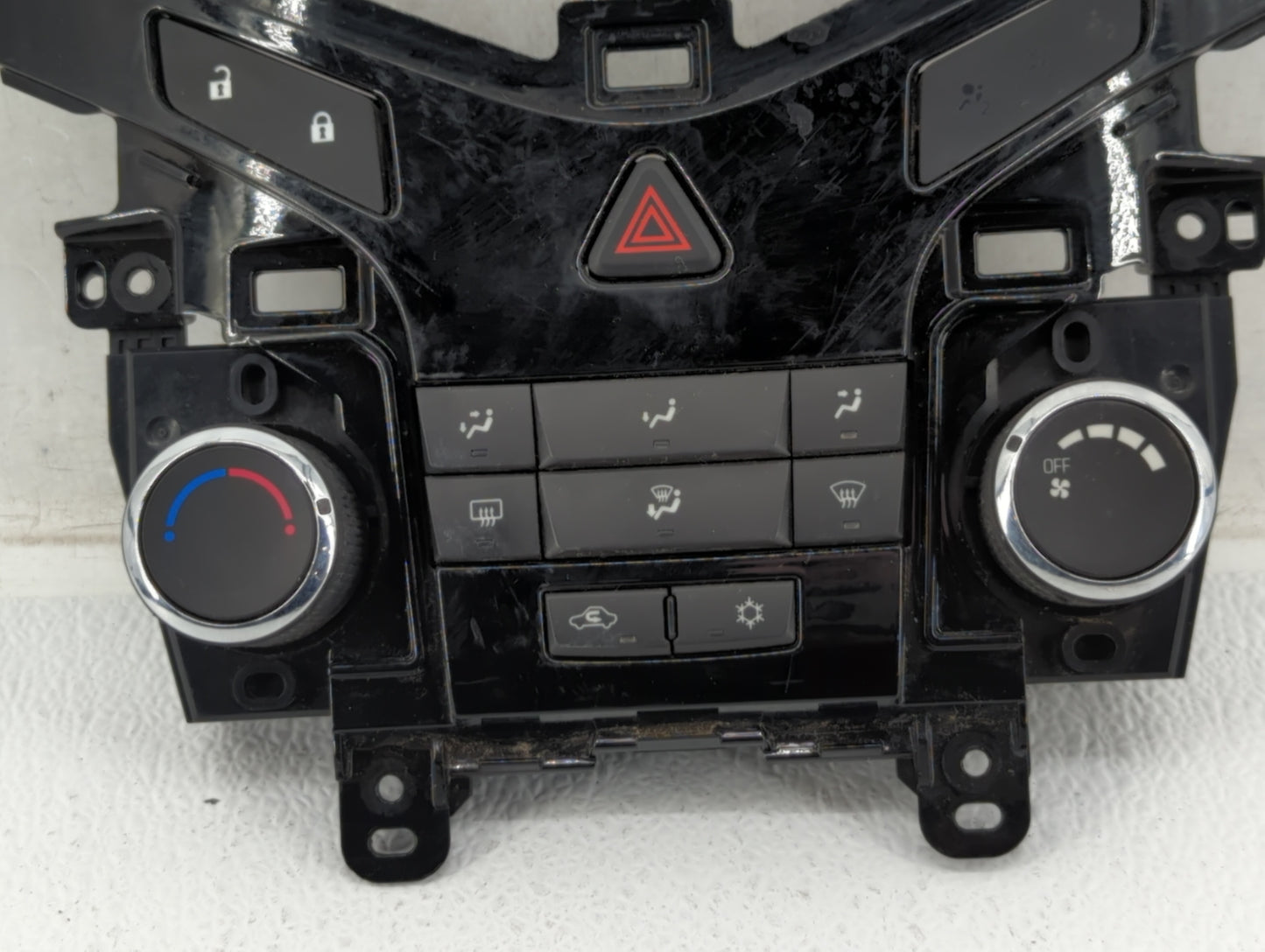 2011-2012 Chevrolet Cruze Climate Control Module Temperature AC/Heater Replacement P/N:950147054 Fits Fits 2011 2012 OEM Use