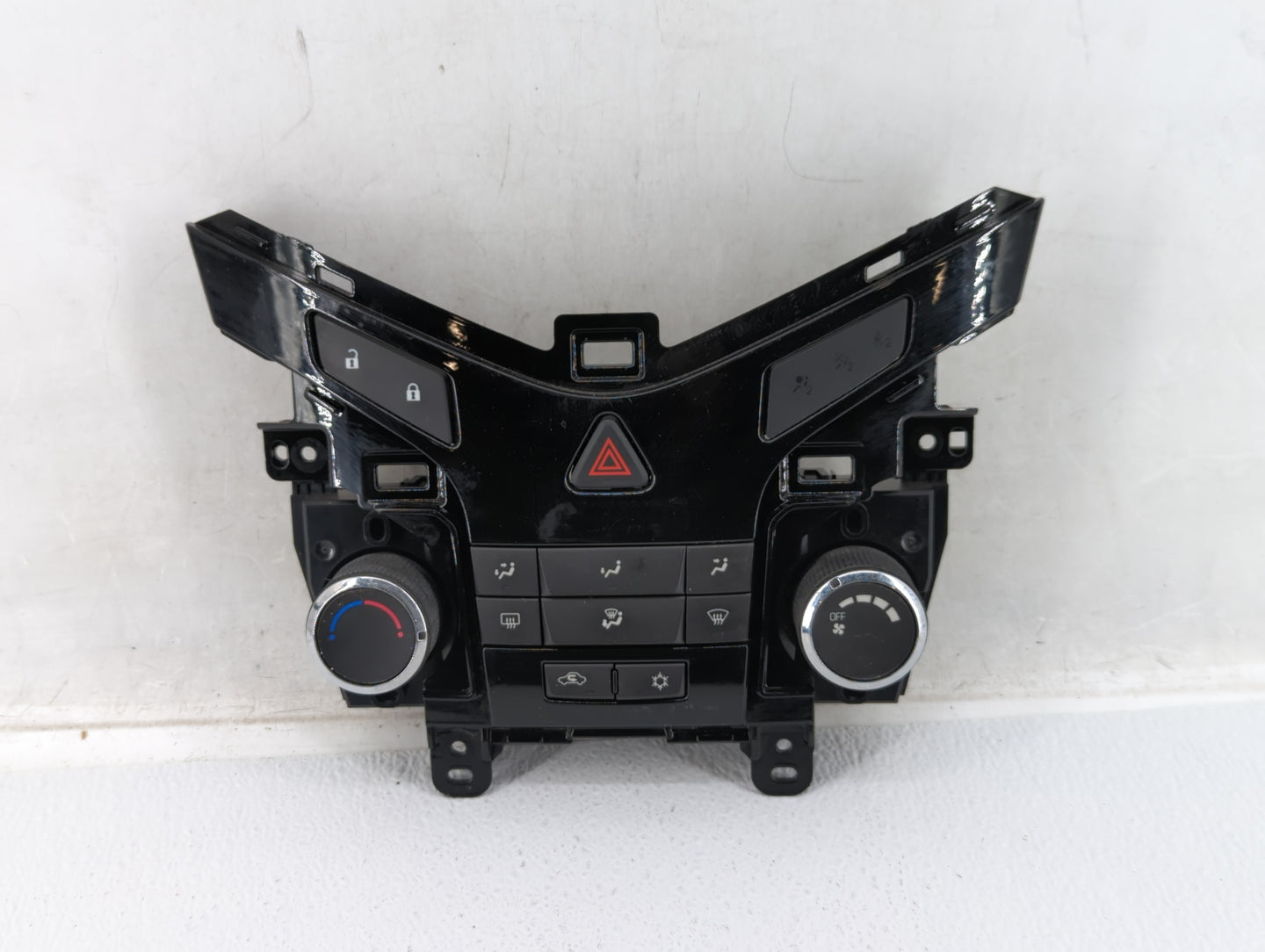 2011-2012 Chevrolet Cruze Climate Control Module Temperature AC/Heater Replacement P/N:96983927 950147054 Fits Fits 2011 201