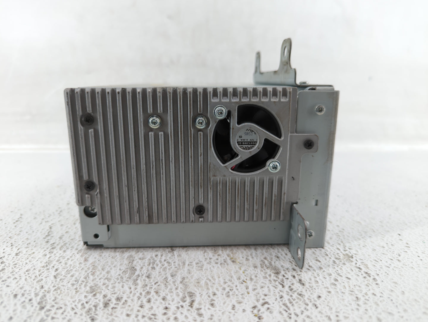 2011-2012 Chevrolet Cruze Am Fm Cd Player Radio Receiver - Oemusedautoparts1.com