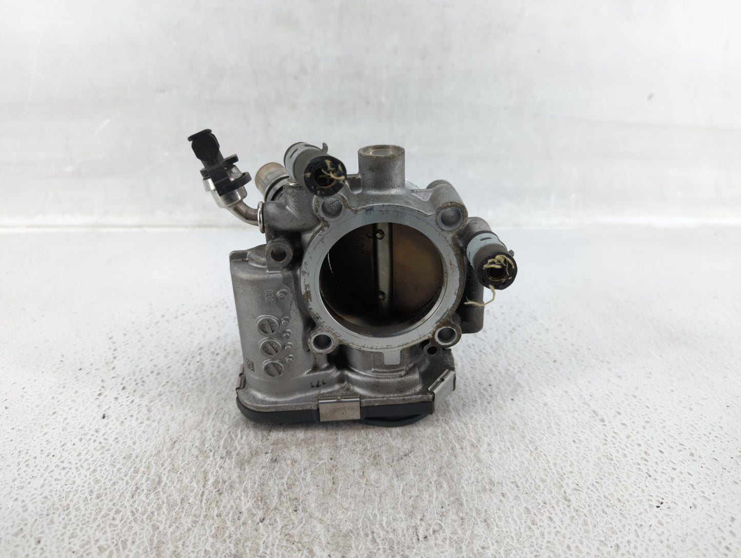 2011-2016 Chevrolet Cruze Throttle Body P/N:55561495 Fits Fits 2009 2010 2011 2012 2013 2014 2015 2016 2017 2018 OEM Used Au