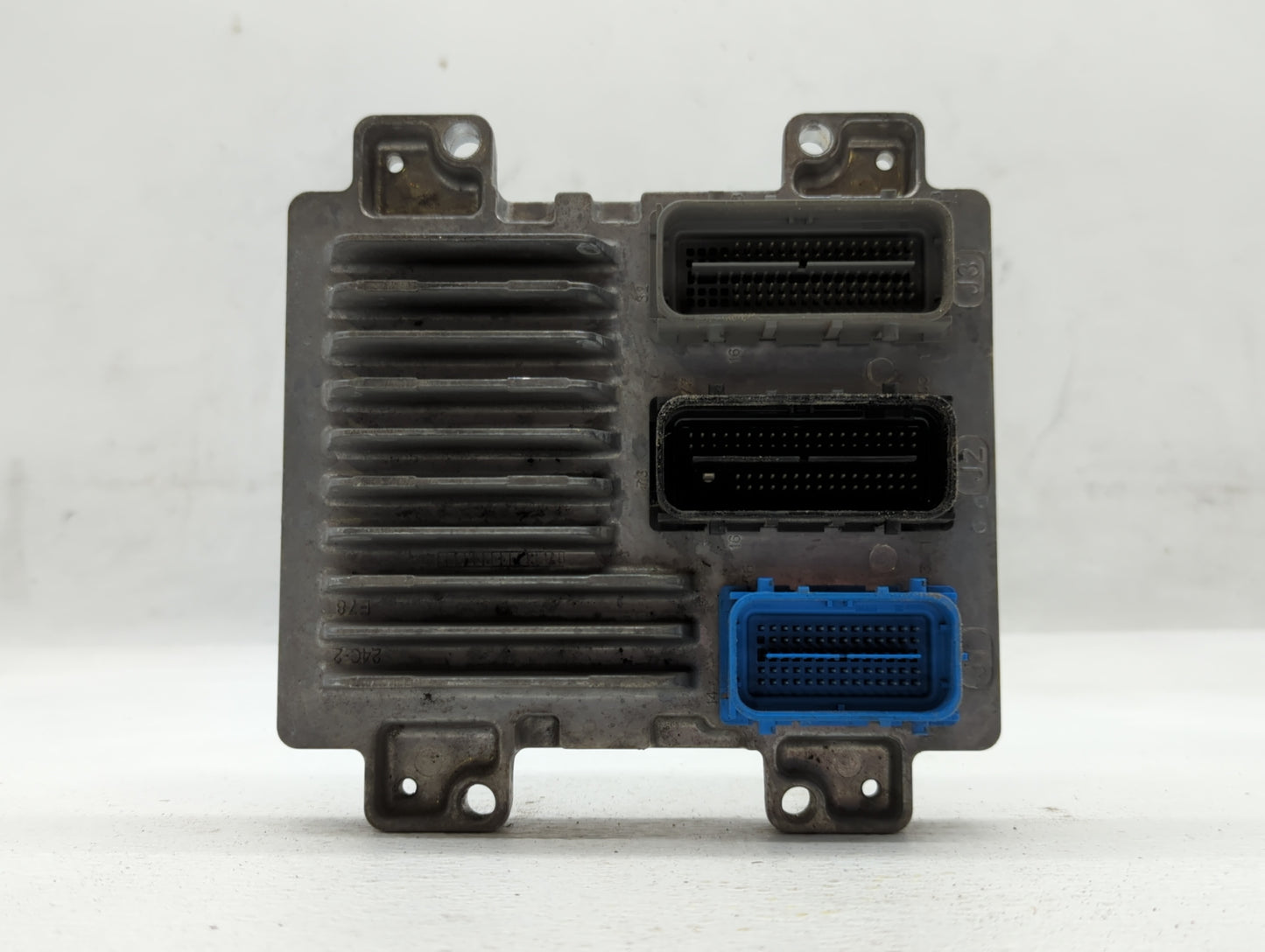 2011 Chevrolet Cruze PCM Engine Control Computer ECU ECM PCU OEM P/N:12670036 12645606, 12642100 Fits OEM Used Auto Parts - 