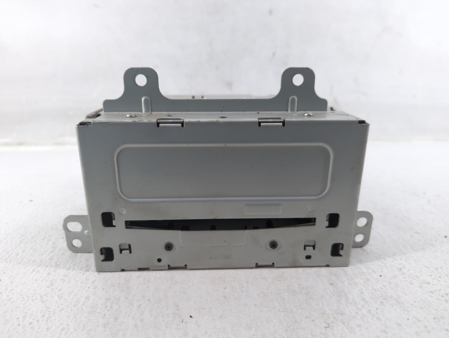2011-2012 Chevrolet Cruze Am Fm Cd Player Radio Receiver - Oemusedautoparts1.com