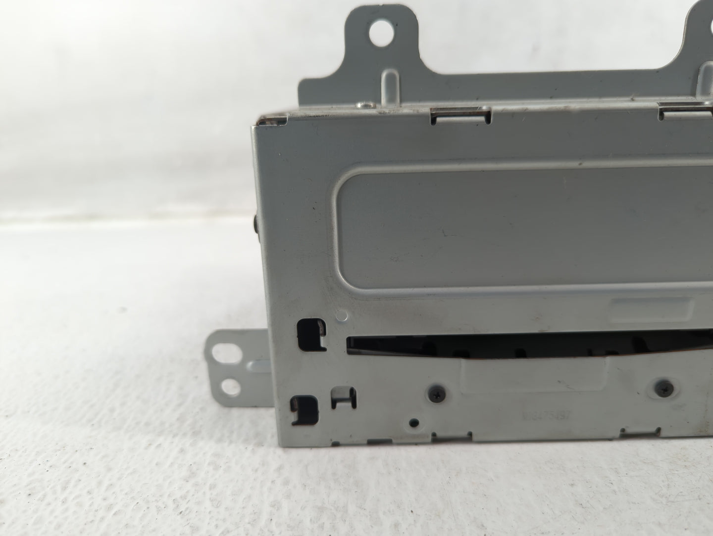 2011-2012 Chevrolet Cruze Am Fm Cd Player Radio Receiver - Oemusedautoparts1.com